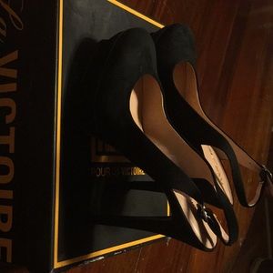 Pour La Victoire Black Heels